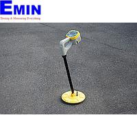 Máy dò kim loại dưới đất