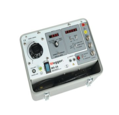 Thiết bị tạo dòng dùng trong thí nghiệm và kiểm tra điện