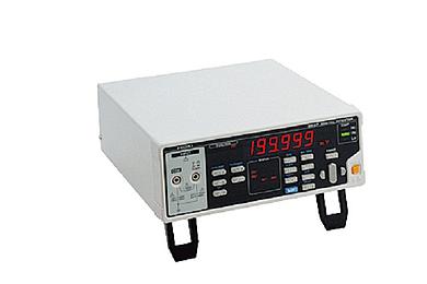 So sánh kỹ thuật giữa Máy đo điện đa năng Hioki 3237-01 và Đồng hồ vạn năng số KYORITSU 1009
